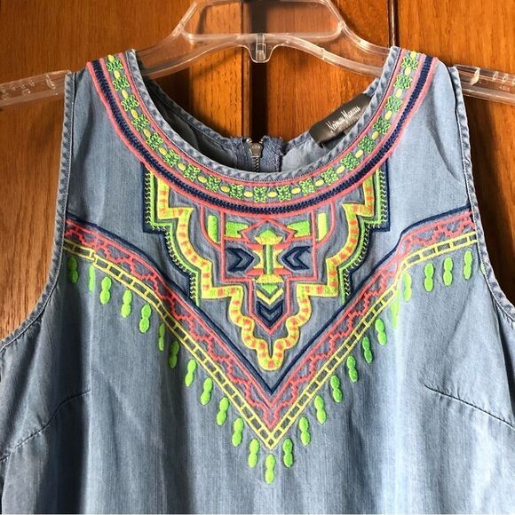 Neiman Marcus Native Embroidered Chambray Sleeveless Mini Dress - 4 - Picture 3 of 12